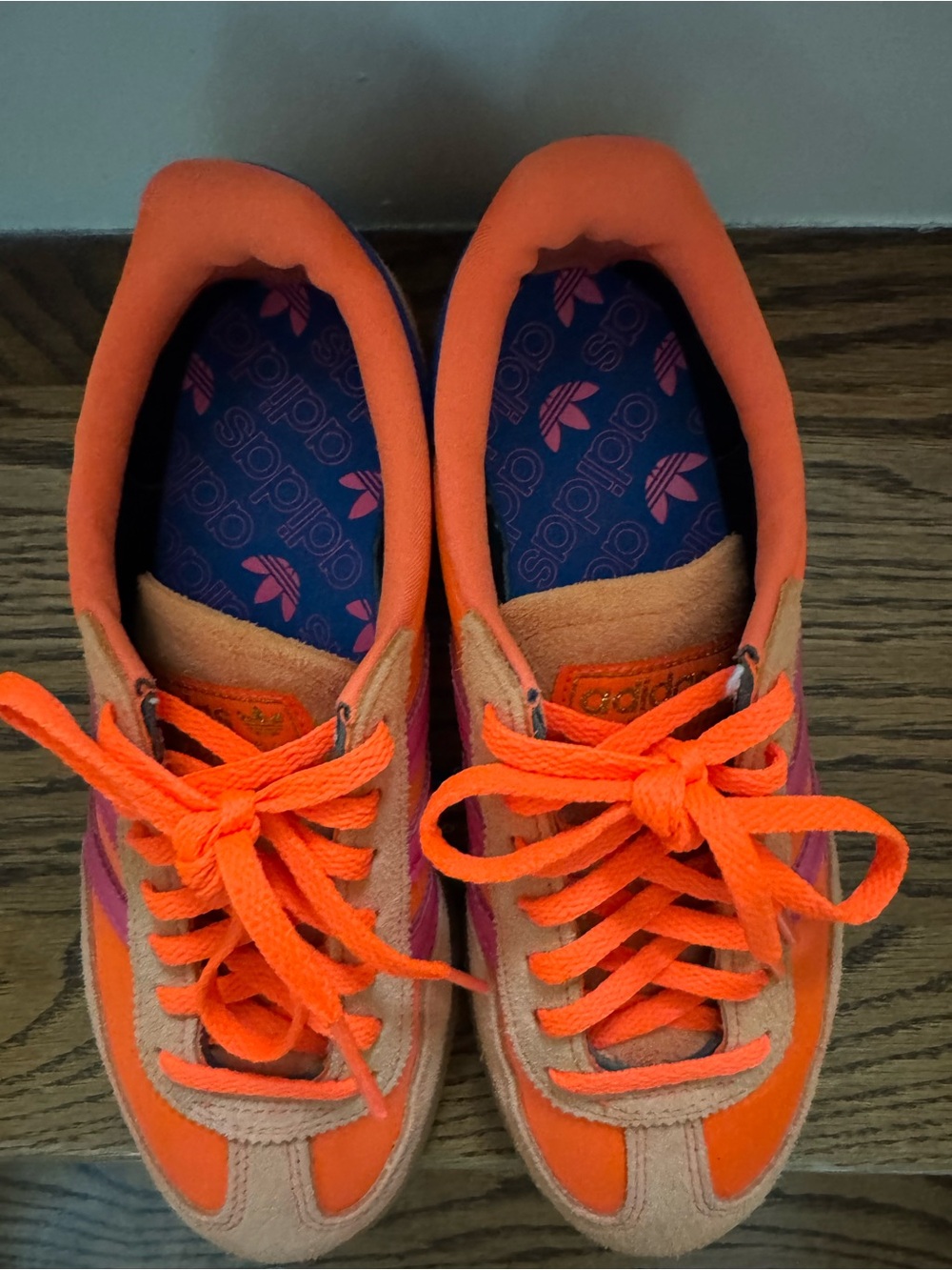 Women’s/Men’s Adidas Spezial Orange and Pink (Women’s Size 6.5) - Picture 5 of 5